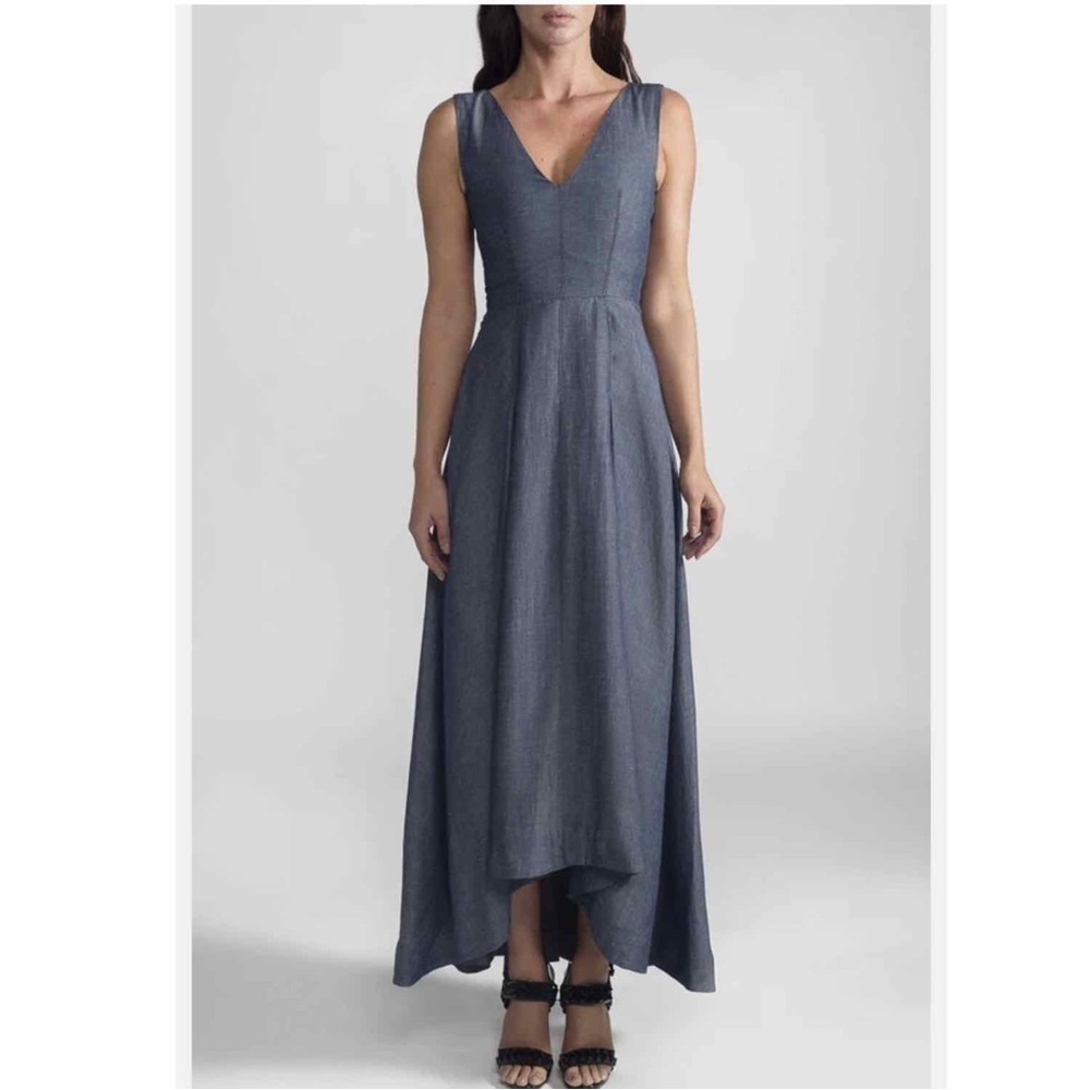 Eleventy V Neck Sleeveless Flax Linen Blend Pleated Maxi Dress Size US 0 EU 38